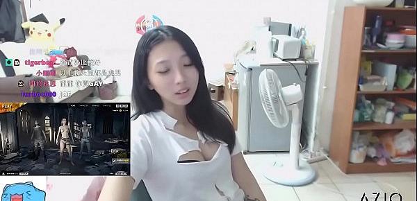  Twitch streamer japanese flashing perfect shape boobs in an exciting way